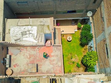 Se Vende Casa Primer Piso De 181M2 Incluido Triplex En Patio Interno - Sjl