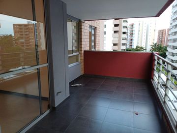 Apto en venta Balcón de las Flores