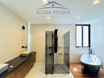 Casa Nueva en Venta Puerta del Bosque Andares Zapopan
