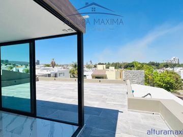 Casa Nueva en Venta Puerta del Bosque Andares Zapopan