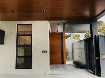 Modern Industrial style Brandnew 2-Storey House and Lot for SALE in Telabastagan San Fernando Pampanga near SM