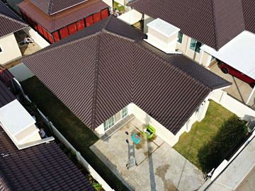 Single-Story House for Sale at #DiyaHangDong**   (With Tenant – Monthly Rent 10,000 THB, Contract Until August 2025)