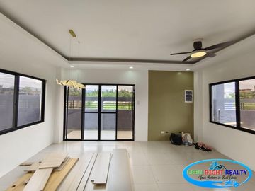 4 Bedroom House For Sale in Corona Del Mar Talisay City Cebu