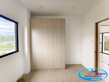 4 Bedroom House For Sale in Corona Del Mar Talisay City Cebu
