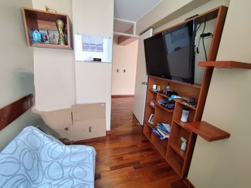 VENDO DUPLEX  5DORM – Jr. Fernando Castrat 414, Santiago de Surco