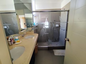 VENDO DUPLEX  5DORM – Jr. Fernando Castrat 414, Santiago de Surco