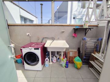 VENDO DUPLEX  5DORM – Jr. Fernando Castrat 414, Santiago de Surco