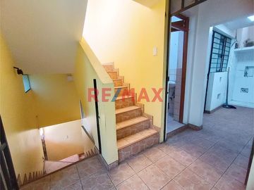 Vendo Linda Casa En Los Olivos Urb. Mariscal Gamarra