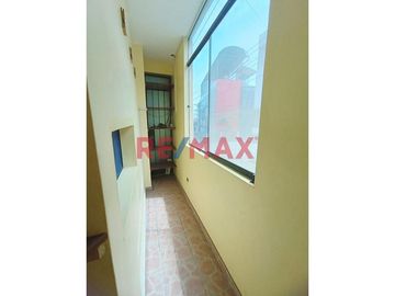 Vendo Linda Casa En Los Olivos Urb. Mariscal Gamarra