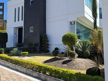VENDO CASA TANDA NAYON CUMBAYA QUITO CONJUNTO