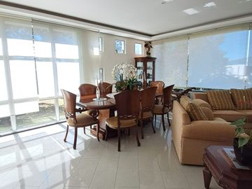 VENDO CASA TANDA NAYON CUMBAYA QUITO CONJUNTO