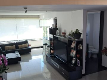 VENDO CASA TANDA NAYON CUMBAYA QUITO CONJUNTO