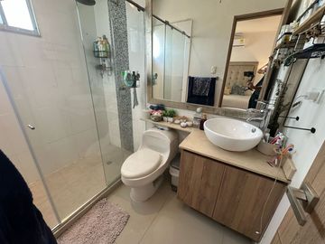 APARTAMENTO CON VISTA AL RIO. 3 HABITACIONES. LADO SOMBRA. BARRANQUILLA