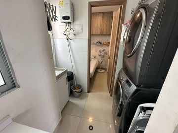 APARTAMENTO CON VISTA AL RIO. 3 HABITACIONES. LADO SOMBRA. BARRANQUILLA
