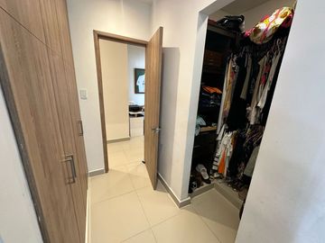 APARTAMENTO CON VISTA AL RIO. 3 HABITACIONES. LADO SOMBRA. BARRANQUILLA