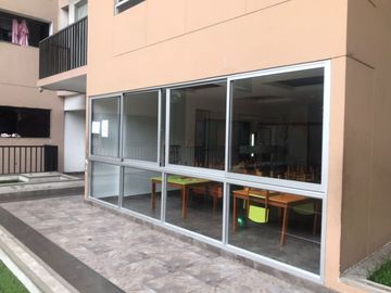 SE VENDE LINDO DEPARTAMENTO  DUPLEX, MODERNO EDIFICIO – CERCADO DE LIMA