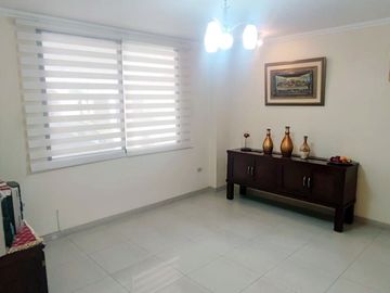 C336 - Venta Casa en Samborondón Primeros kilómetros 4 dormitorios