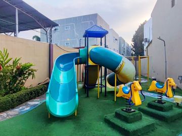C336 - Venta Casa en Samborondón Primeros kilómetros 4 dormitorios