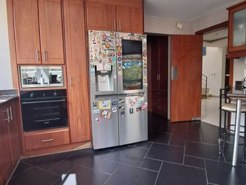 VENDO CASA TACURI NAYON CUMBAYÁ QUITO URBANIZACIÓN