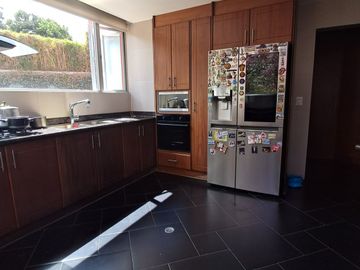 VENDO CASA TACURI NAYON CUMBAYÁ QUITO URBANIZACIÓN