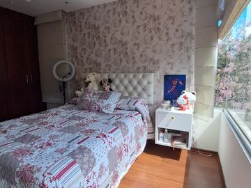 VENDO CASA TACURI NAYON CUMBAYÁ QUITO URBANIZACIÓN