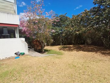 VENDO CASA TACURI NAYON CUMBAYÁ QUITO URBANIZACIÓN