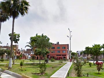 VENTA DE CASA DE TRES PISOS EN EL DISTRITO DE LA PERLA   CALLAO