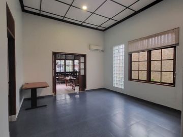 Disewakan Rumah Bagus Terawat Di Gatsu Gatot Subroto Kota Bandung [PK050]