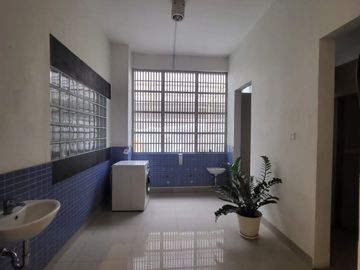 Disewakan Rumah Bagus Terawat Di Gatsu Gatot Subroto Kota Bandung [PK050]