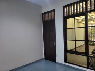 Disewakan Rumah Bagus Terawat Di Gatsu Gatot Subroto Kota Bandung [PK050]