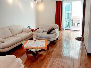 Vendo casa 4 dormitorios, dentro de conjunto, sector Norte, Santa Lucía Alta