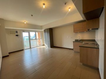 YOUR DREAM HOME AWAITS! - READY FOR OCCUPANCY UNIT - SPACIOUS STUDIO UNIT WITH BALCONY