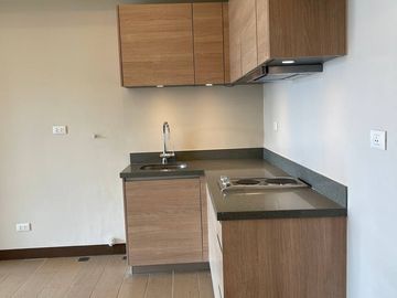 YOUR DREAM HOME AWAITS! - READY FOR OCCUPANCY UNIT - SPACIOUS STUDIO UNIT WITH BALCONY