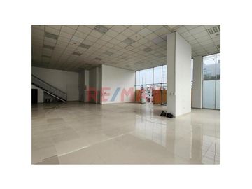 EDIFICIO CORPORATIVO EN ALQUILER EN IMPORTANTE VIA DE SALAMANCA, 2,450 M²