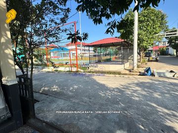 Bunga Raya Corner House Next to Botania 1 Batam Center For Sale