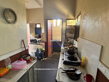 Bunga Raya Corner House Next to Botania 1 Batam Center For Sale