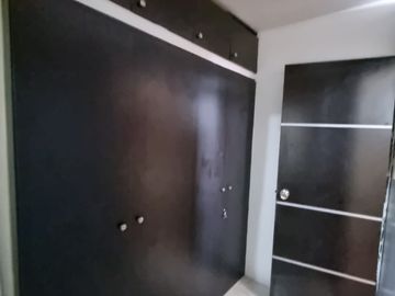 Casa Rentera en Venta en la Alborada, 4 Departamentos, Norte de Guayaquil.