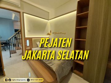 RUMAH TOWNHOUSE SIAP HUNI ADA LIFT DAN ATTIC ROOM PASAR MINGGU PEJATEN DEKAT KEMANG JAKARTA SELATAN