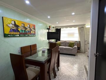 VENTA HERMOSA CASA EN EL CONJUNTO VILLAS DE CASTILLA EN BOGOTÁ