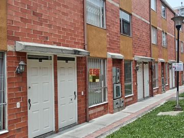 VENTA HERMOSA CASA EN EL CONJUNTO VILLAS DE CASTILLA EN BOGOTÁ