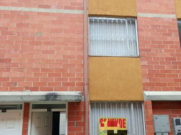 VENTA HERMOSA CASA EN EL CONJUNTO VILLAS DE CASTILLA EN BOGOTÁ