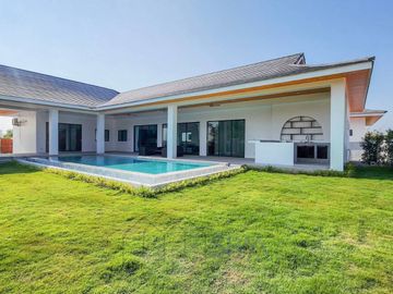 New pool villas at Huahin Soi 112, Mountain view, price 10.99 Million Baht