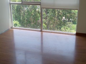 VENTA Flat de 3 dormitorios, linda vista a Jr. Paseo del Bosque en San Borja