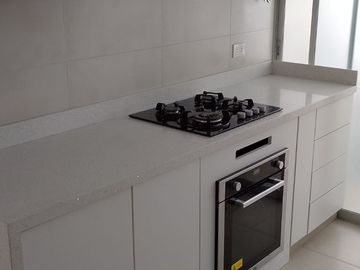 VENTA Flat de 3 dormitorios, linda vista a Jr. Paseo del Bosque en San Borja