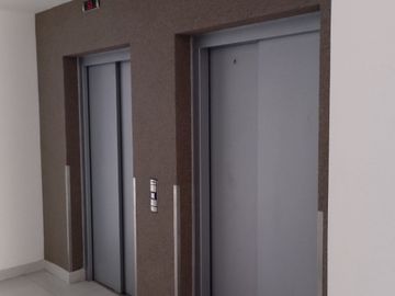 VENTA Flat de 3 dormitorios, linda vista a Jr. Paseo del Bosque en San Borja