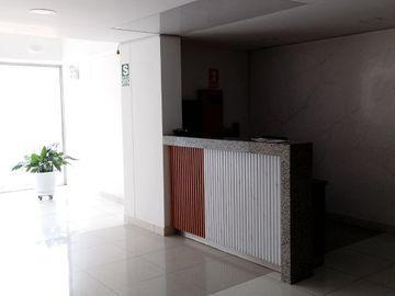 VENTA Flat de 3 dormitorios, linda vista a Jr. Paseo del Bosque en San Borja