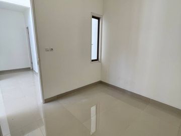 RUMAH BARU SIAP HUNI AKSES TOL DESARI, PAMULANG DAN MRT LEBAK BULUS 600 JUTA-AN