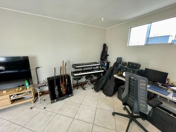 VENTA DEPARTAMENTO DUPLEX LA MOLINA CERCA A COLEGIOS Y UNIVERSIDADES