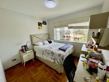 VENTA DEPARTAMENTO DUPLEX LA MOLINA CERCA A COLEGIOS Y UNIVERSIDADES