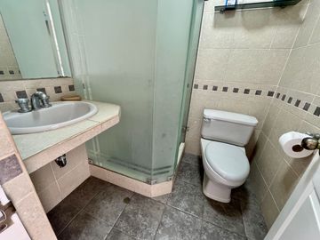 VENTA DEPARTAMENTO DUPLEX LA MOLINA CERCA A COLEGIOS Y UNIVERSIDADES